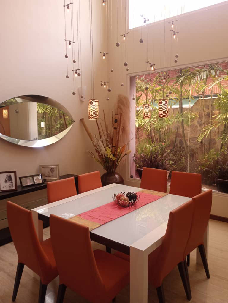 Будинок, 4306 м², 360 000$ — FAKTOR